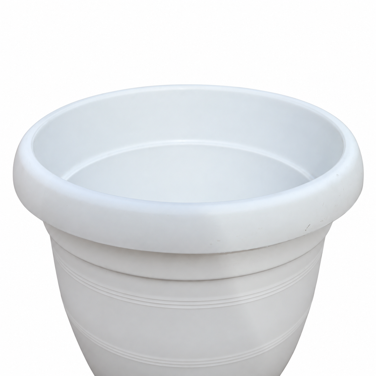 כד פלסטיק קוטר 32 ס"מ — white — פרט שפת העציץ על רקע לבן
